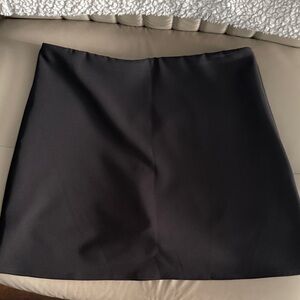 Kendall Black Women's Skort size medium reg length